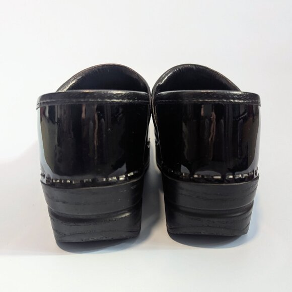 Dansko Womens Pro Black Patent Leather Slip On Size 36 Clogs Shoes - Picture 5 of 12